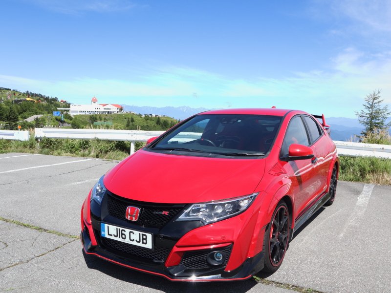 #青い空と愛車の画像を無言で貼ってね見た人もやってねお願い