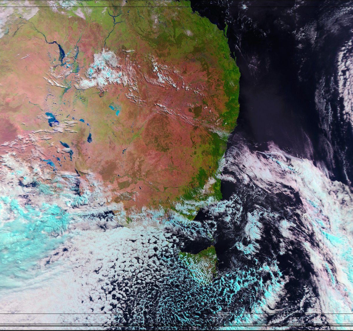 BenSKlerk1's tweet photo. #MetopB (22:48UTC) 9:48am 12 March AEDT
#Satdump V2, #DiscoveryDish, #Airspy mini
#weather #HRPT #Satellite #Australia https://t.co/nZHaAGFpmS