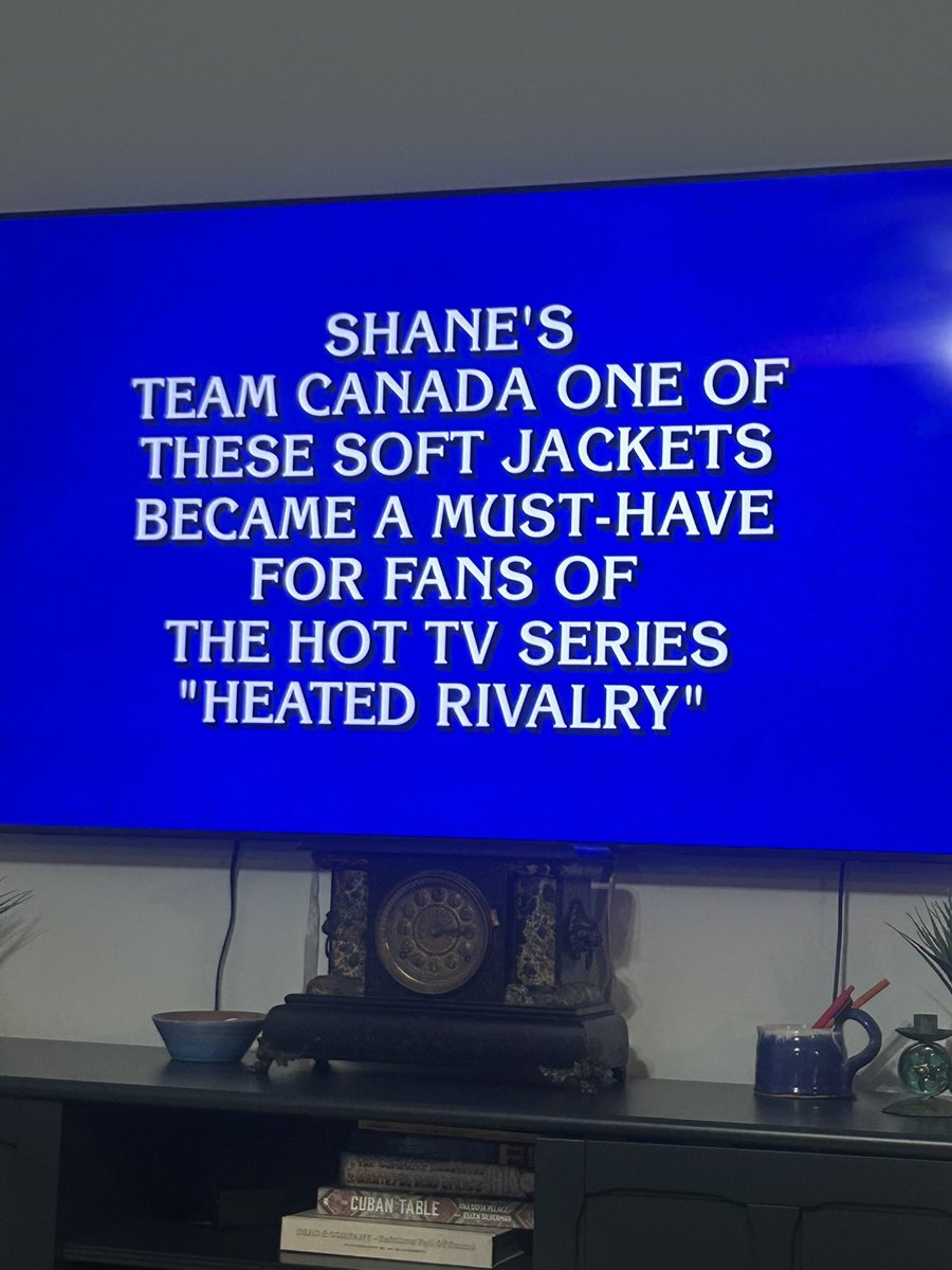 CLKlineauthor's tweet photo. why is heated rivalry and shane’s fleece on the jumbotron !!!!!!!!! #heatedrivalry https://t.co/Gal8rMlbz0