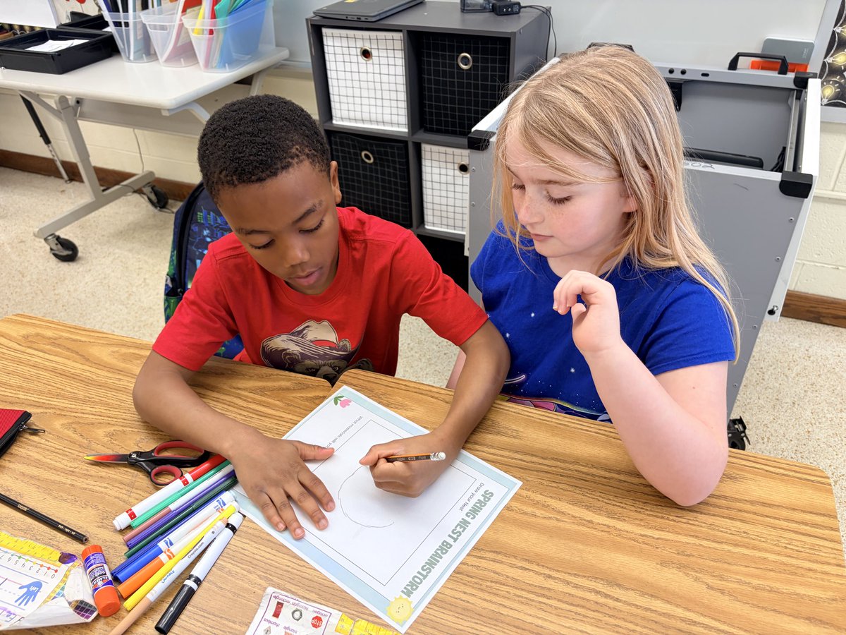 Mrs. Coffey’s class had a lesson on habitats and then they used the thermal camera. Their STEM project was to make a nest for the chicks! They had a wonderful day of science!