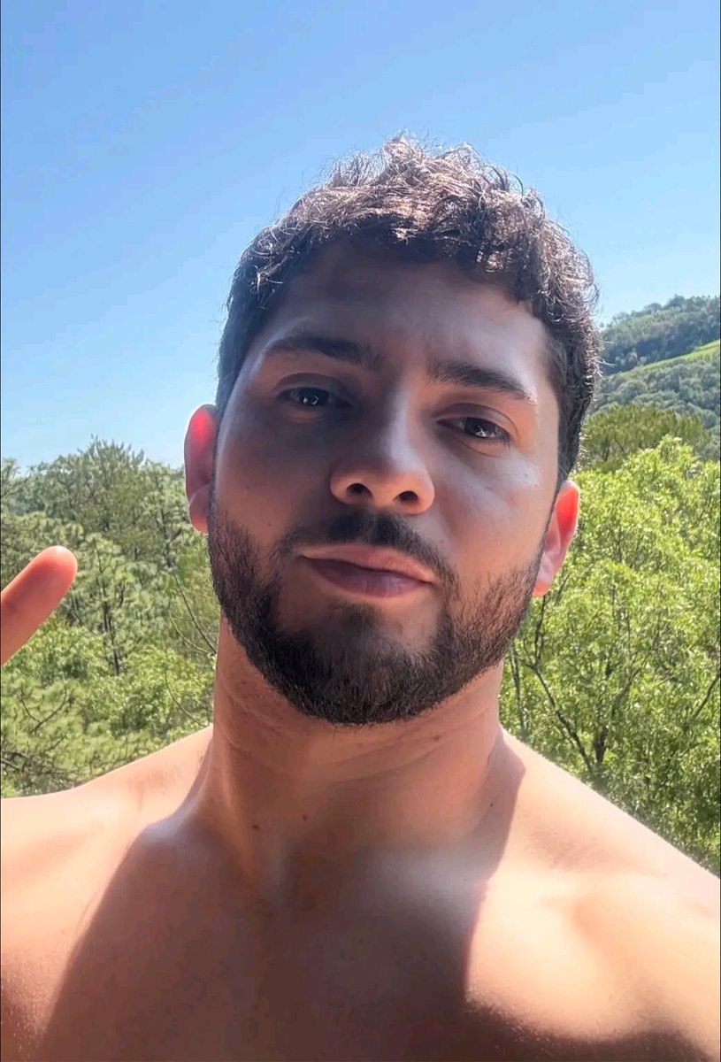 Angel Arrioja tweet media