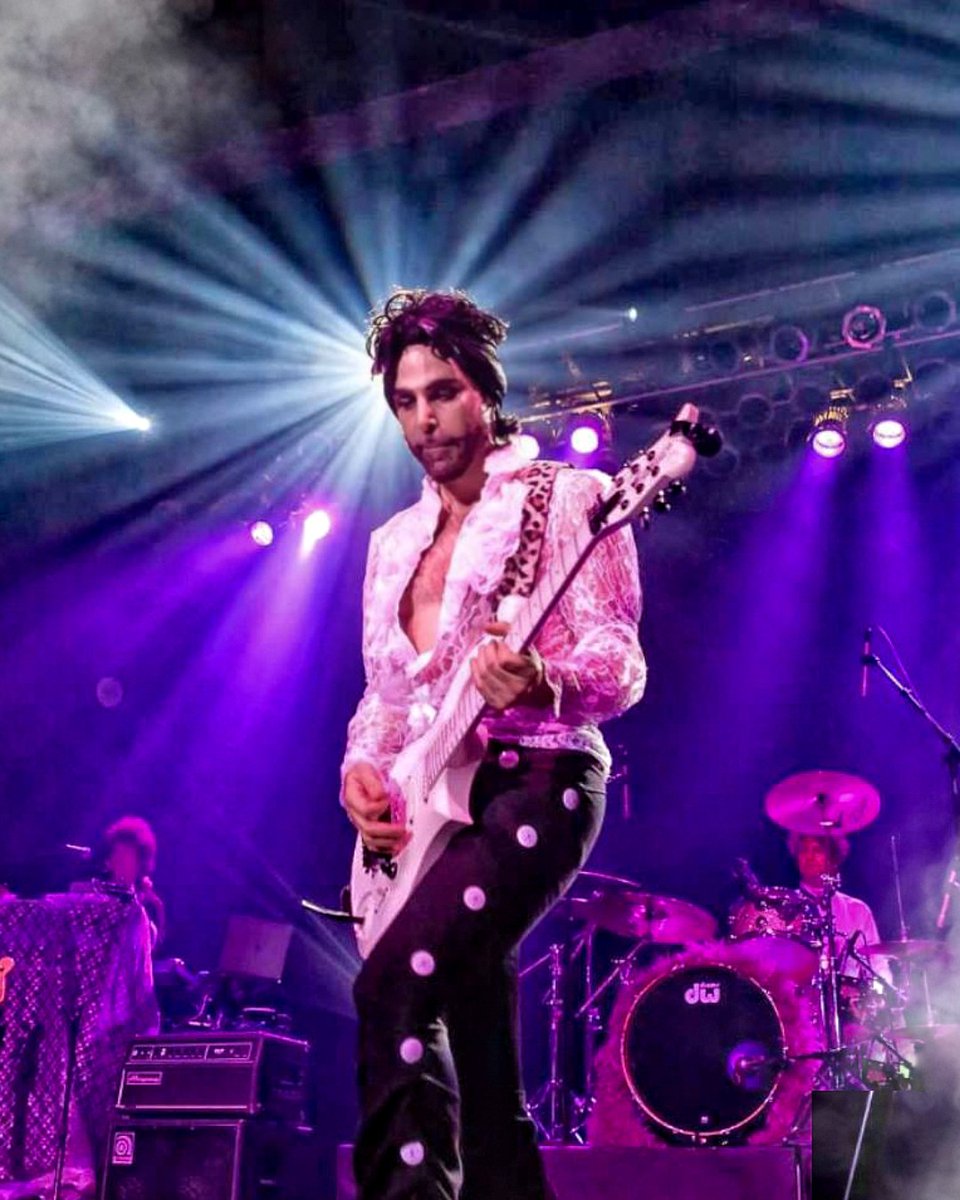 WinBigRivers's tweet image. 🕒 LAST CHANCE to Party Like It’s 1999! 🎶

Don't miss hits like "Little Red Corvette", "When Doves Cry", and MORE when the most authentic #Prince tribute on the planet hits the stage #TOMORROW, March 12!

🎟️  Grab your tickets before they are gone ⬇️
🔗 bit.ly/4cHOMwc
