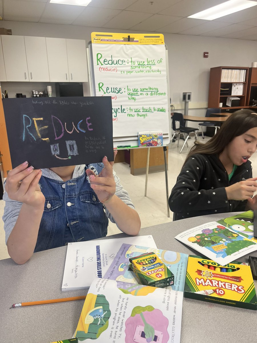 F. Chavez tweet media