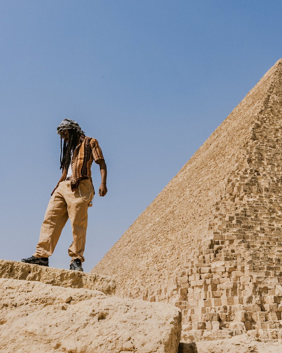 MoThePharaoh's tweet photo. Mo the Pharaoh made it home 🔺 https://t.co/fsUh3Euiea