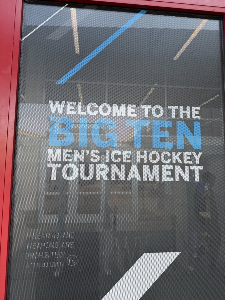 BSteph12 tweet media