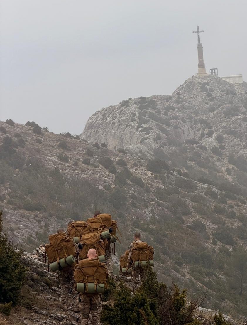 Chef du 4e Régiment étranger (4e RE) tweet media