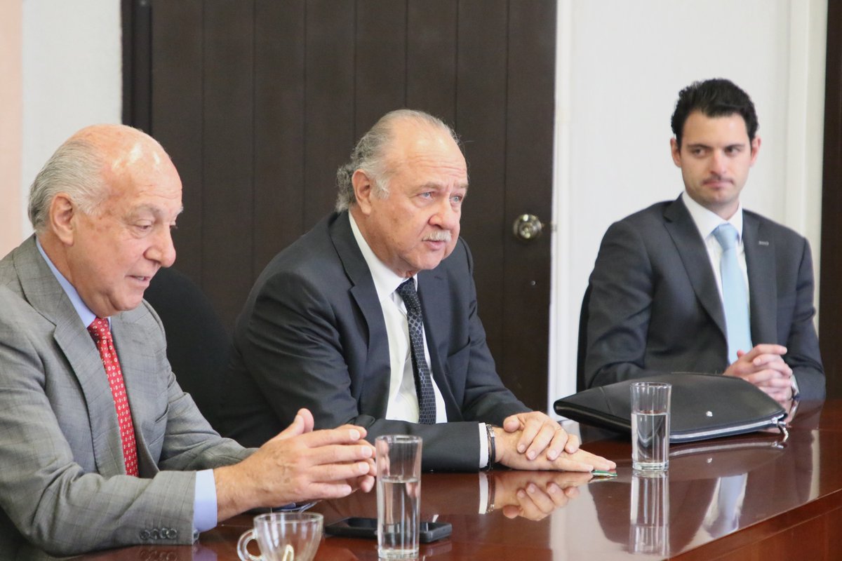 imatiasromero's tweet photo. Esta mañana previo a la presentación del número 132 de la #RMPE, nos reunimos con autoridades de la @Amaie_Mexico y de la DG de Coordinación política, para reafirmar oportunidades de cooperación institucional. https://t.co/g6xlkszrwO