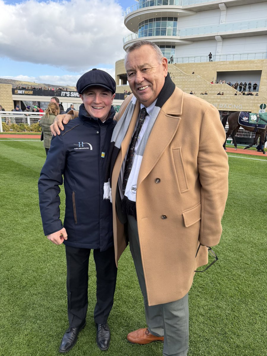 Andy Mitchell tweet media