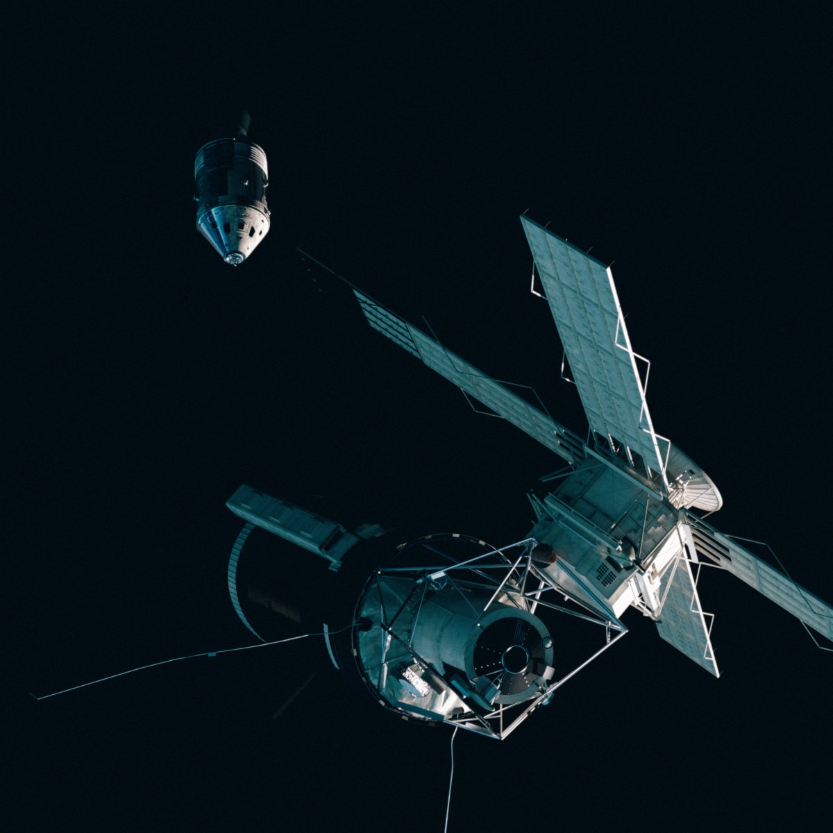 Element115 tweet media