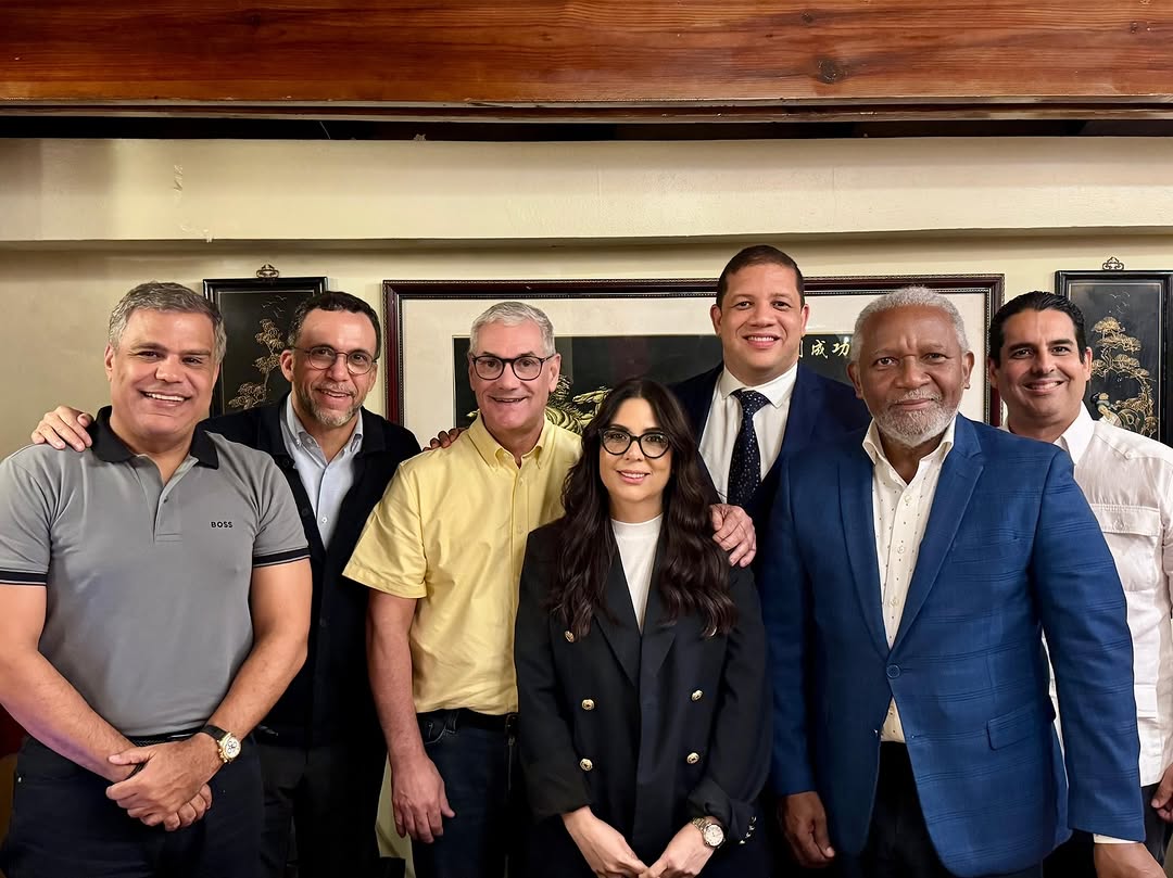 Elvis Saldaña tweet media