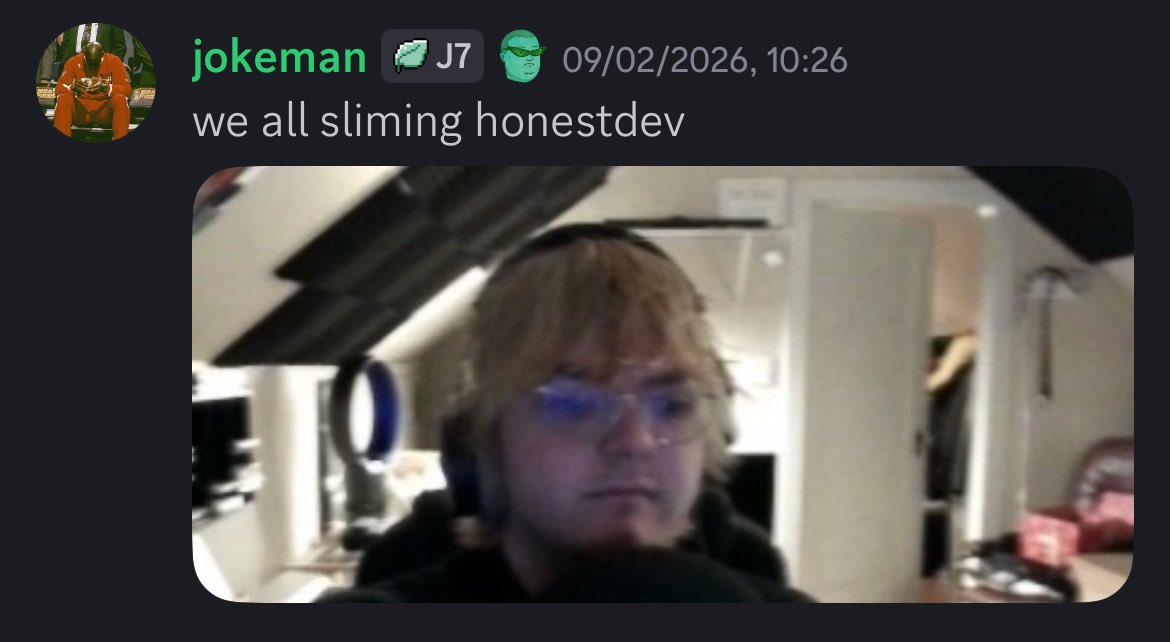 jokeman tweet media
