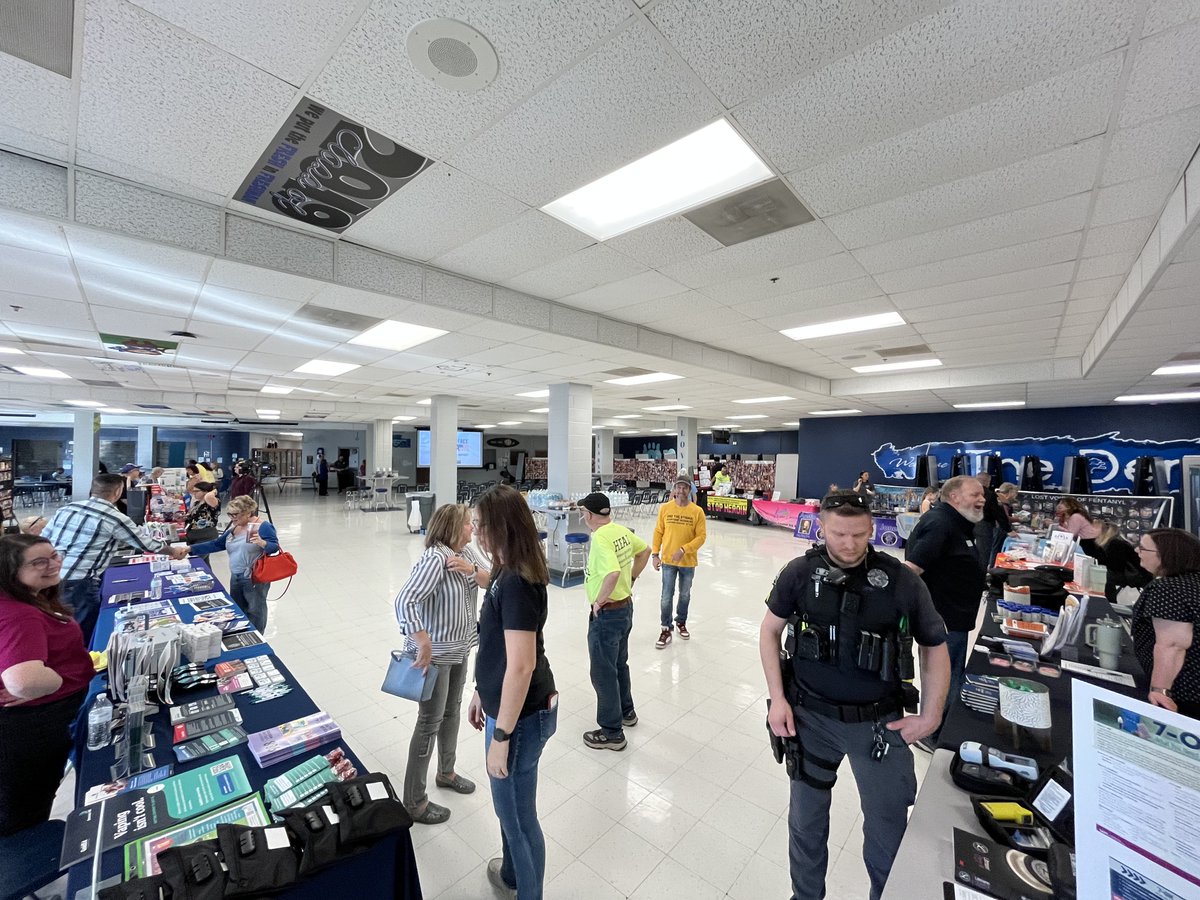 DEAStLouis tweet media