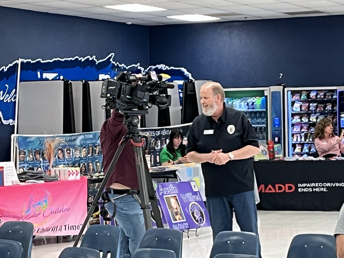 DEAStLouis tweet media