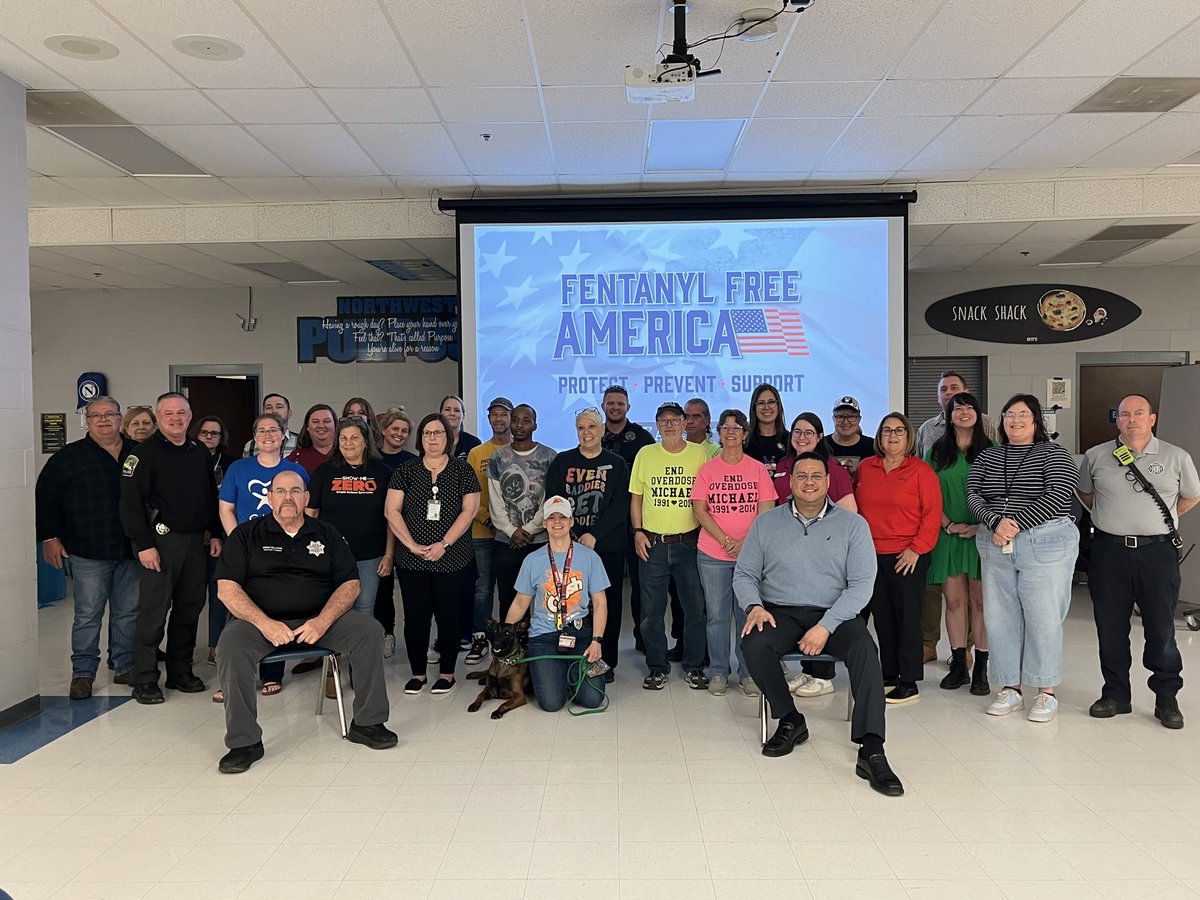 DEAStLouis tweet media