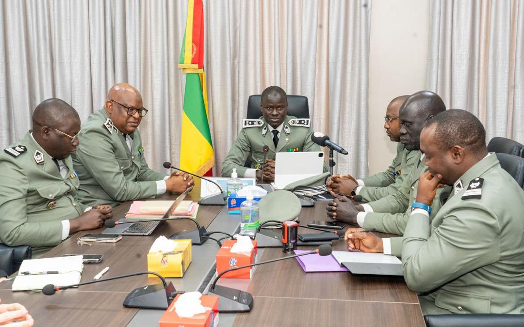 Douanes sénégalaises tweet media