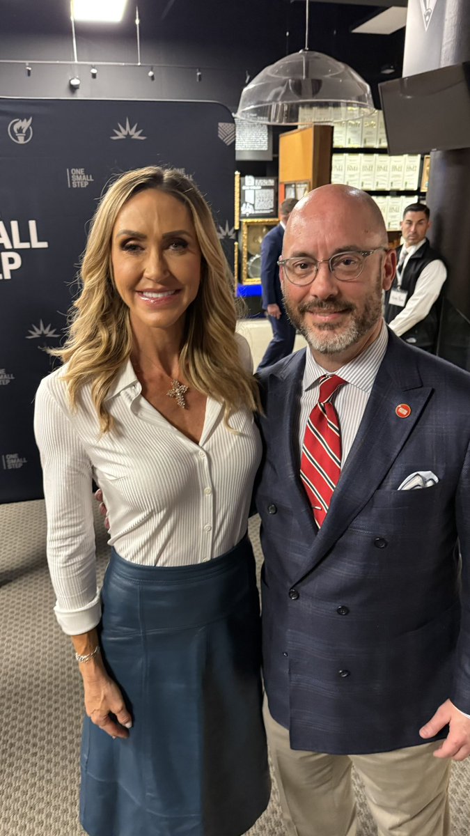 Johnny Garrett tweet media