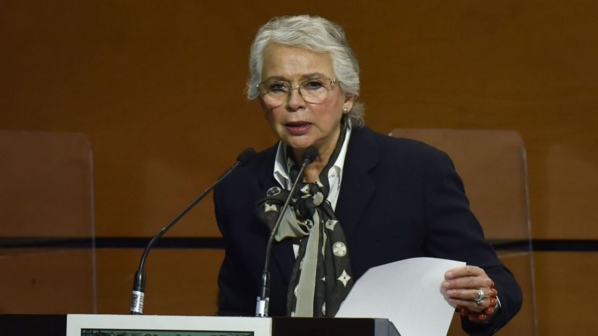 Primero Olga Sánchez Cordero le hizo el feo a la reforma judicial de AMLO

Ahora fue a la electoral de Claudia Sheinbaum.

¿Qué sigue haciendo en MORENA?

Su perfil encaja más en los farsantes de Movimiento Ciudadano.