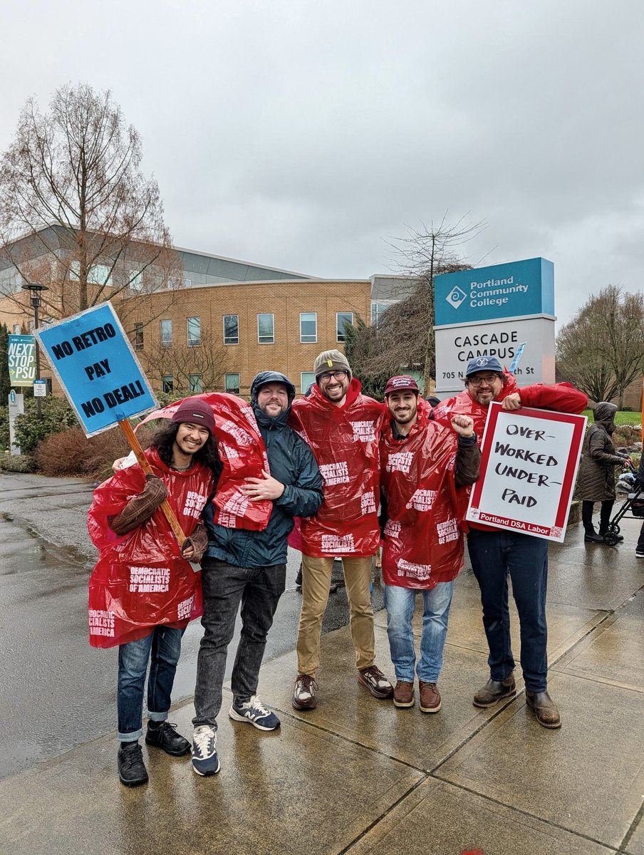 free palestine🇵🇸 tweet media