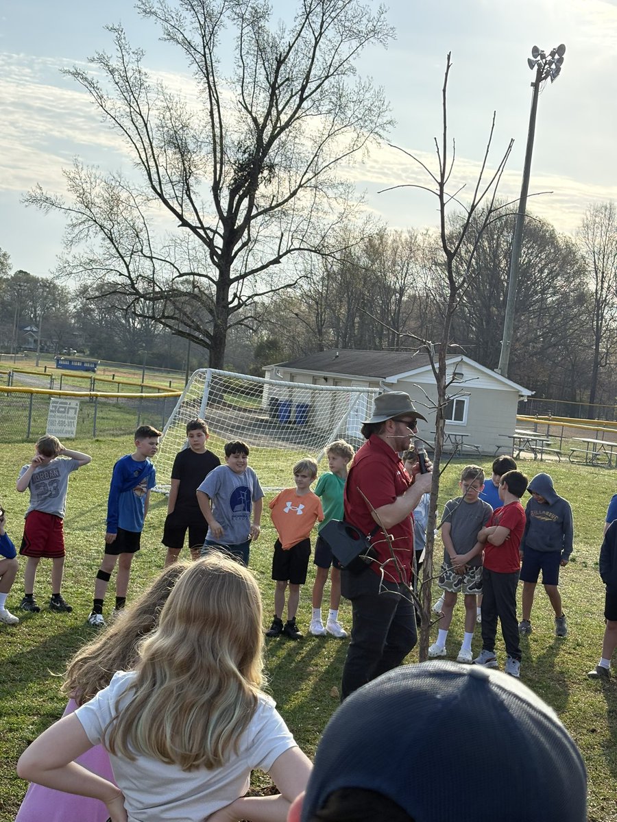 Prospect Elementary School tweet media