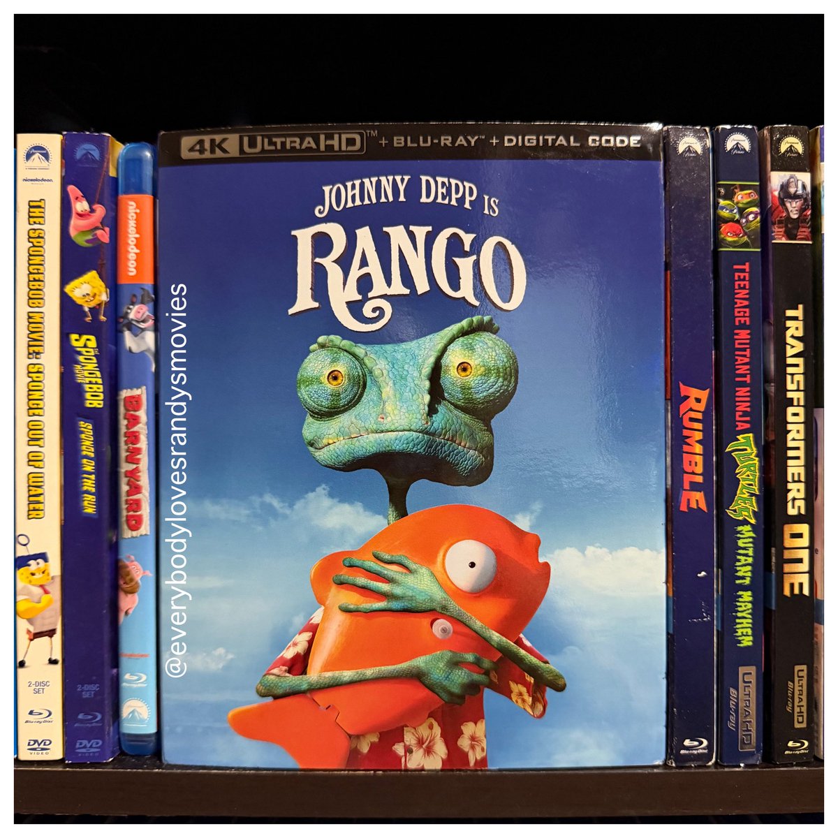 RandysMovies's tweet photo. Movie: #Rango (2011)
Starring: #JohnnyDepp #IslaFisher #AbigailBreslin #NedBeatty #AlfredMolina #BillNighy #HarryDeanStanton #RayWinstone #TimothyOlyphant #StephenRoot #AlannaUbach #RyanHurst
Directed By: #GoreVerbinski
#4kBluRay
#MovieNerd
#MovieCollector
#4kBluRayCollection
#MovieCollection
#MovieBuff
#PhysicalMedia
#FilmTwitter 🦎