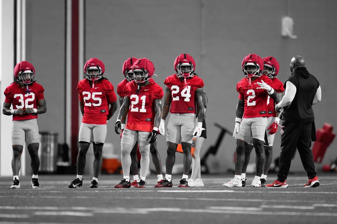 AzBuckGuy™ tweet media