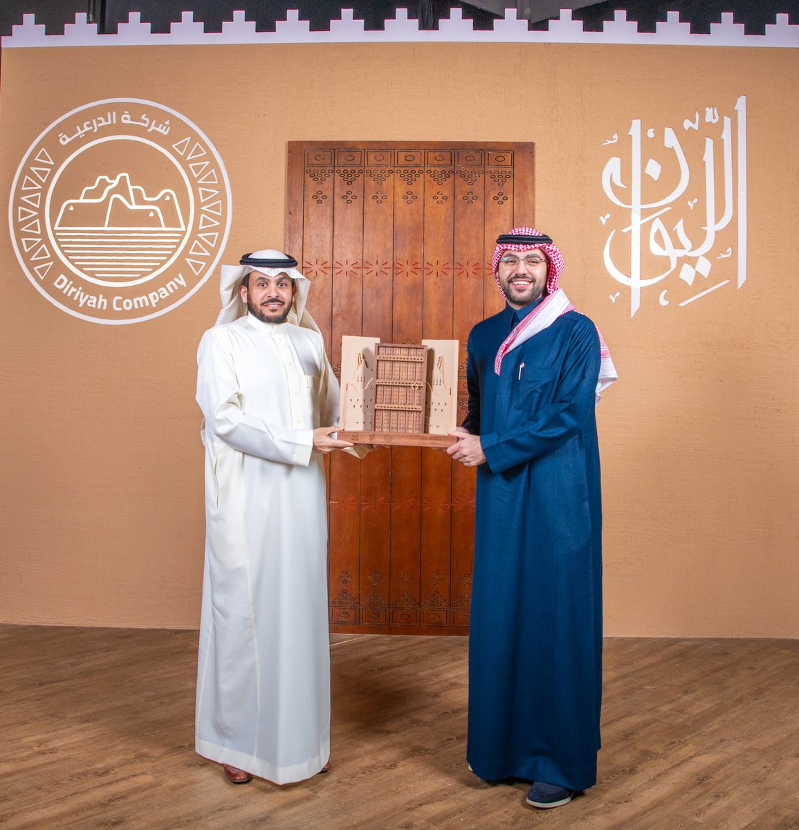 الليوان tweet media