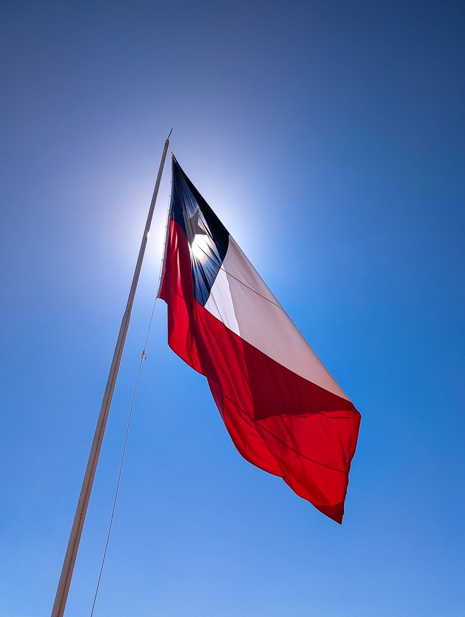 Nicholas tweet media