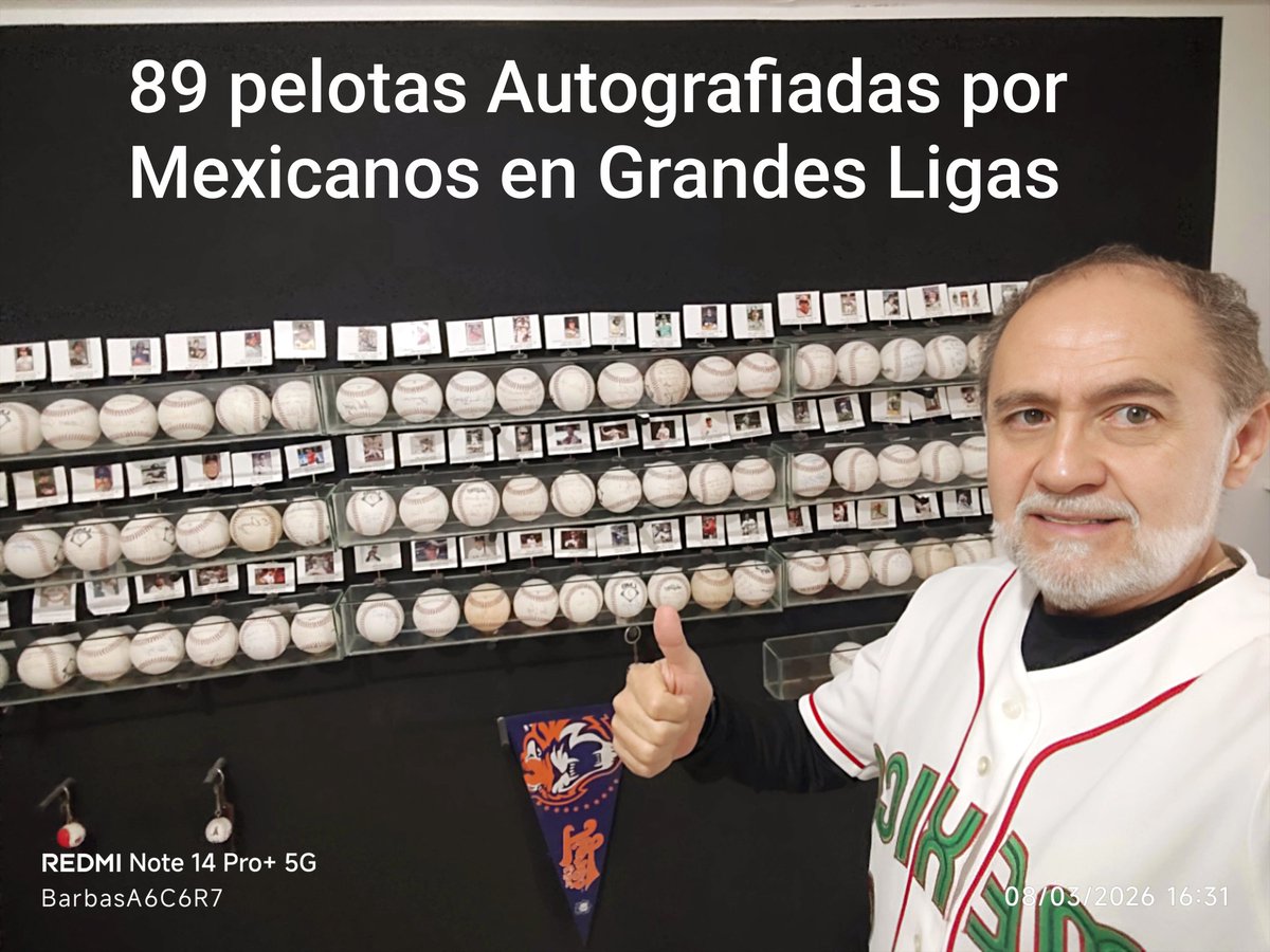 Chef_acazares's tweet photo. #NuestroClasicoMundial @adevaldes @EnriqueBurak @LuisElFurbi Dónde anda el del carrito? Hoy gana #Mexico apoyando desde #Monterrey Saludos a la Familia Cázares Ruiz que los siguen en QR y CDMX https://t.co/MlxOUm6FcA