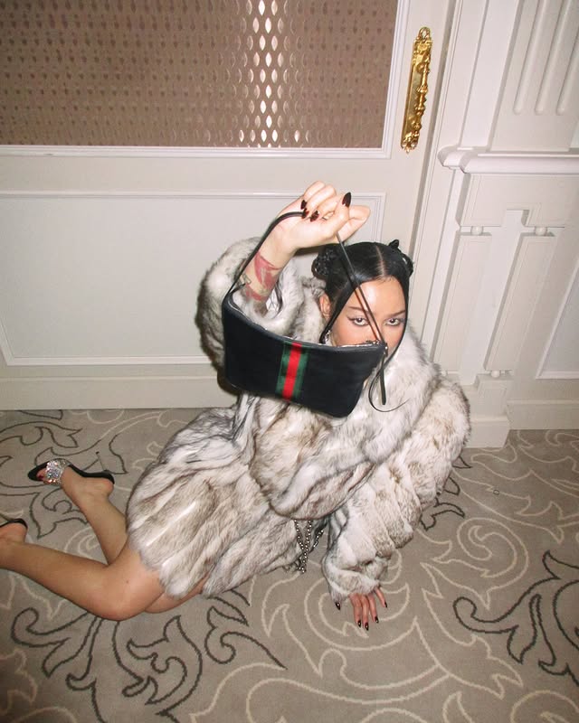 Bella Poarch Data tweet media