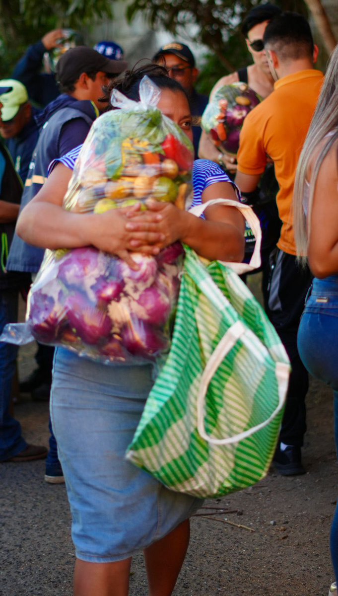 NetoBran tweet media