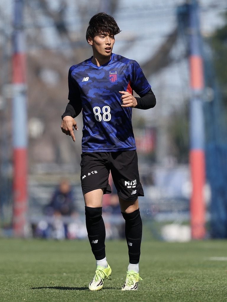 fctokyoofficial's tweet photo. 🔵選手情報🔴
#山口太陽 選手が、愛媛FCに育成型期限付き移籍することが決定しました。
契約期間は2026年6月30日までとなります。
https://t.co/Au7ycRcaP5

山口選手コメント
「このたび、愛媛FCに期限付き移籍することになりました。
FC東京で過ごした時間のなかで、たくさんのことを学び、自分自身とても成長することができました。
一方で、悔しい想いをすることもありました。
その悔しさを力に変えて、愛媛FCでは結果で自分の力を証明できるように全力で頑張り、力をつけてまた東京に帰ってきたいと思います。
引き続き応援をよろしくお願いします」

#fctokyo #tokyo