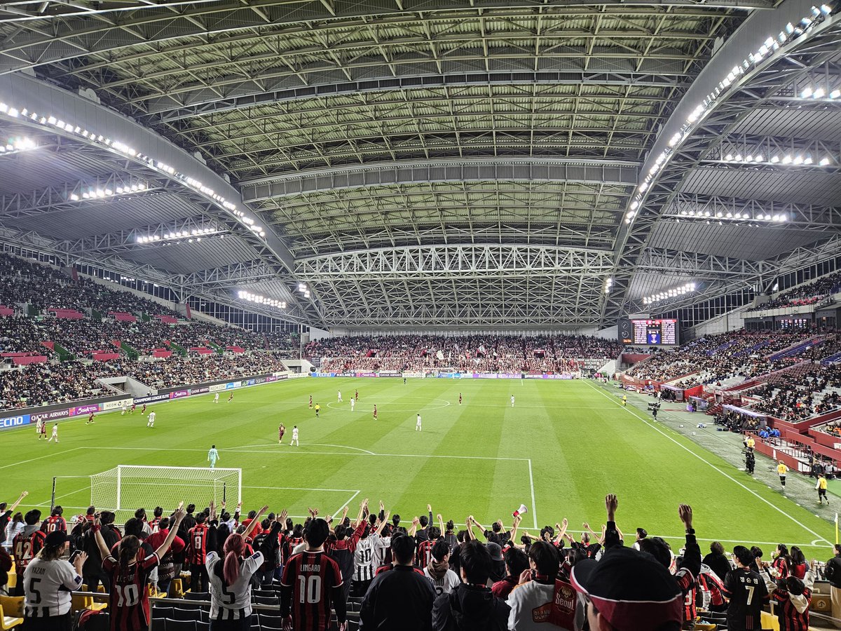 kantora33's tweet photo. 初めてのサッカー海外ビジターでした。勝ちたいですから応援も止まらなかったです。

しかし神戸がもっと強かったです、そしてELEVEN STONESの音量もすごかったです。ご敬意をあげます

まぁ、僕もソウルファンなので悔しいです🥲🥲お疲れ様でした！おめでとうございます⚽️⚽️ https://t.co/suexyV1JfL