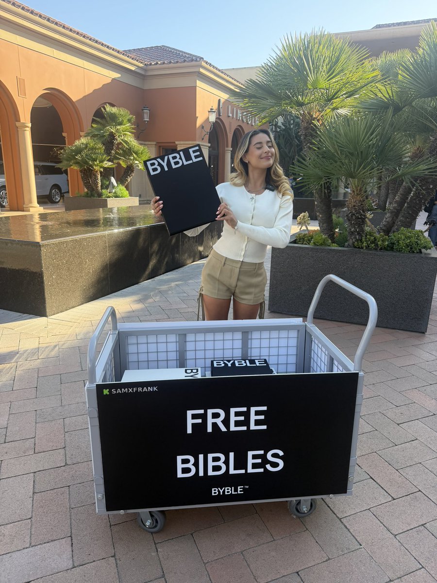 Sam Frank✰ tweet media