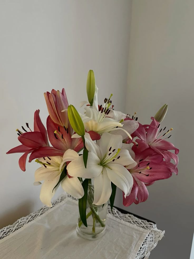 Flowerland tweet media