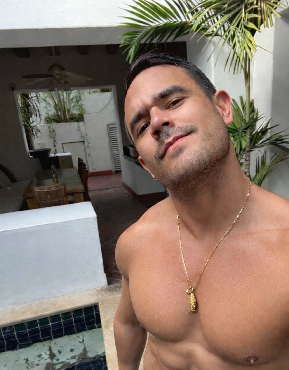 Mr. Mote tweet media