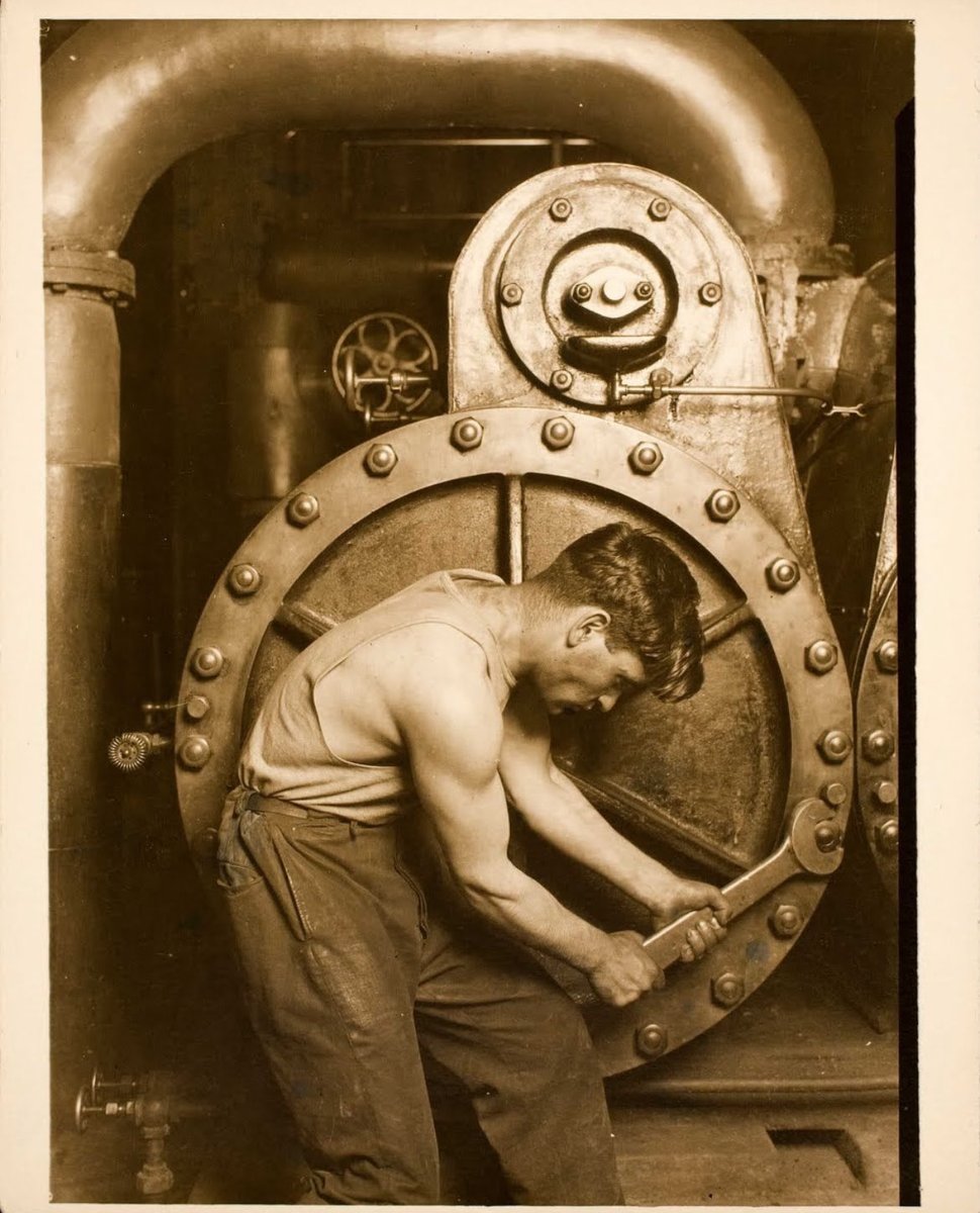 iojen 🌙 tweet media