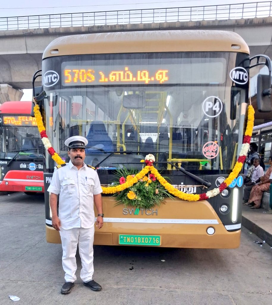 MtcChennai's tweet photo. MTC Chennai launches Premium Bus Service!

The Premium Bus Service of #MTCChennai commenced operations today on two routes:
🔹 P91 – Kilambakkam Bus Terminus to Tiruvanmiyur
🔹 P570S – Siruseri SIPCOT to Koyambedu Bus Stand

The Managing Director of MTC Chennai, Dr. T. @prabhusean7, I.A.S., welcomed passengers at Koyambedu Bus Stand who boarded the first service on Route P570S.

The Joint Managing Director, Thiru. R. Sundharapandian, and other officials were also present. Officials of MTC greeted and welcomed passengers boarding the first services at Thiruvanmiyur, Kilambakkam (KCBT), and Siruseri (SIPCOT) as the services commenced today.

The Premium Buses feature comfortable cushioned seats with ample legroom, offering a more relaxed and convenient travel experience for commuters.

📲 Passengers can book their tickets in advance through the Chennai One App.

MTC Chennai continues to introduce new initiatives to enhance the quality, comfort, and reliability of public transport for the people of Chennai. (1/2)
#MTCChennai | #MTC4Chennai | #ChennaiBus | #MTCBus | #Chennai | #NammaChennai | #NammaBus | #PremiumBus | #ElectricBus