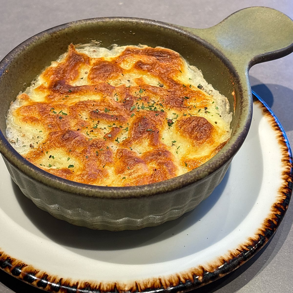 Dining 258 tweet media