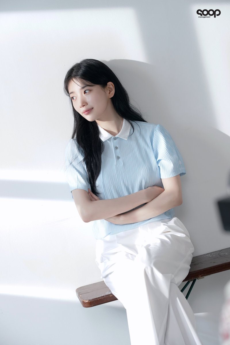 코튼향🫧 날 것 같은 청순 미녀였다가 જ⁀➴🩵✨