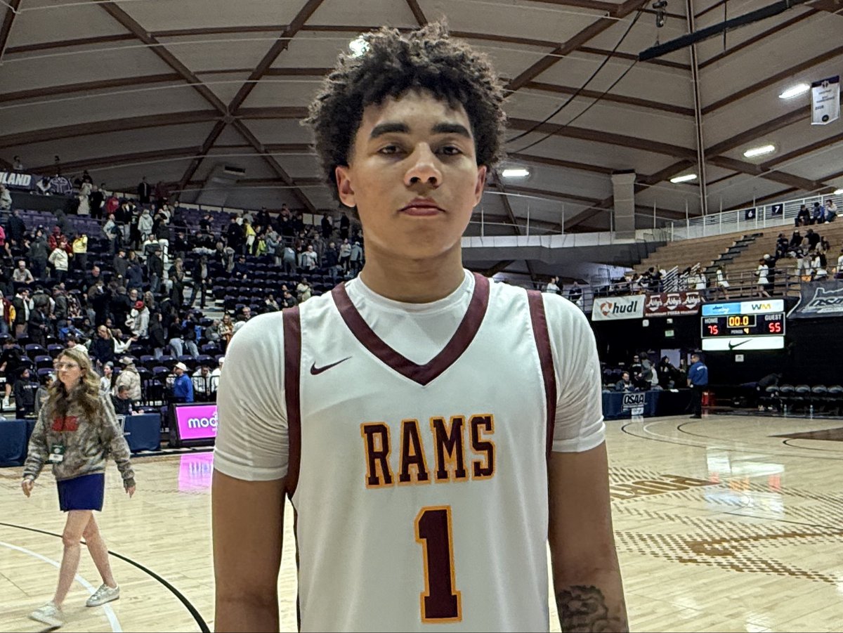 Andrewg.edits tweet media