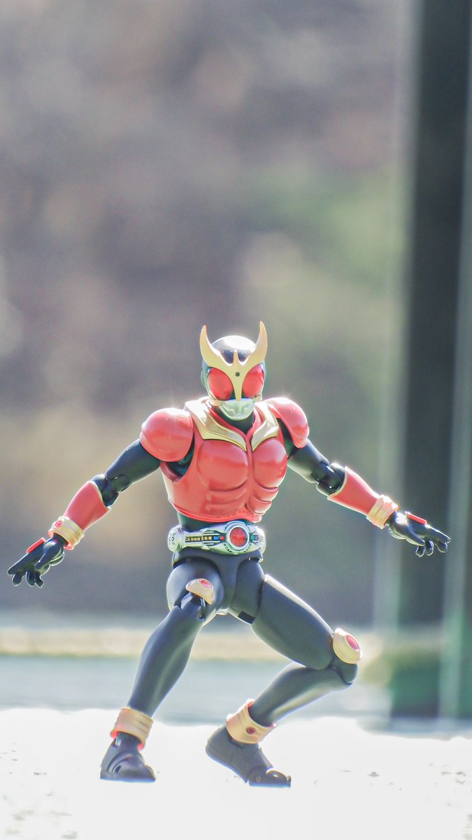 右利き@ tweet media