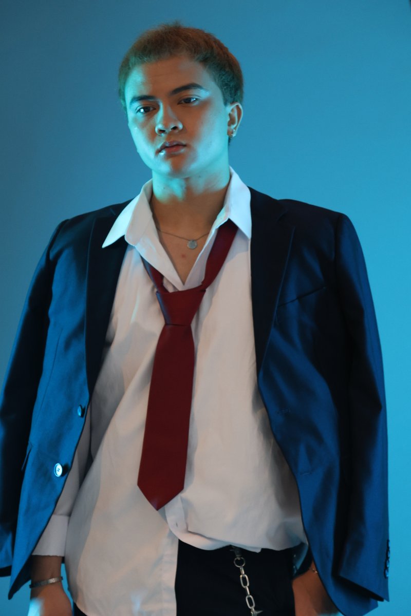 VivaOnePH's tweet photo. Who's this coooooool guy right here? ;)
AkoSiIbarraโs HIT WATTPAD WEBNOVEL โPROJECT LOKIโ Episode 4 streaming 12MN on #VivaOne and #CignalPlay! Directed by #XianLim.
#ProjectLoki #ProjectLokiCloseFriendsCloserEnemies #MichaelKeith #BidaKaDito https://t.co/LEg8KISGQY