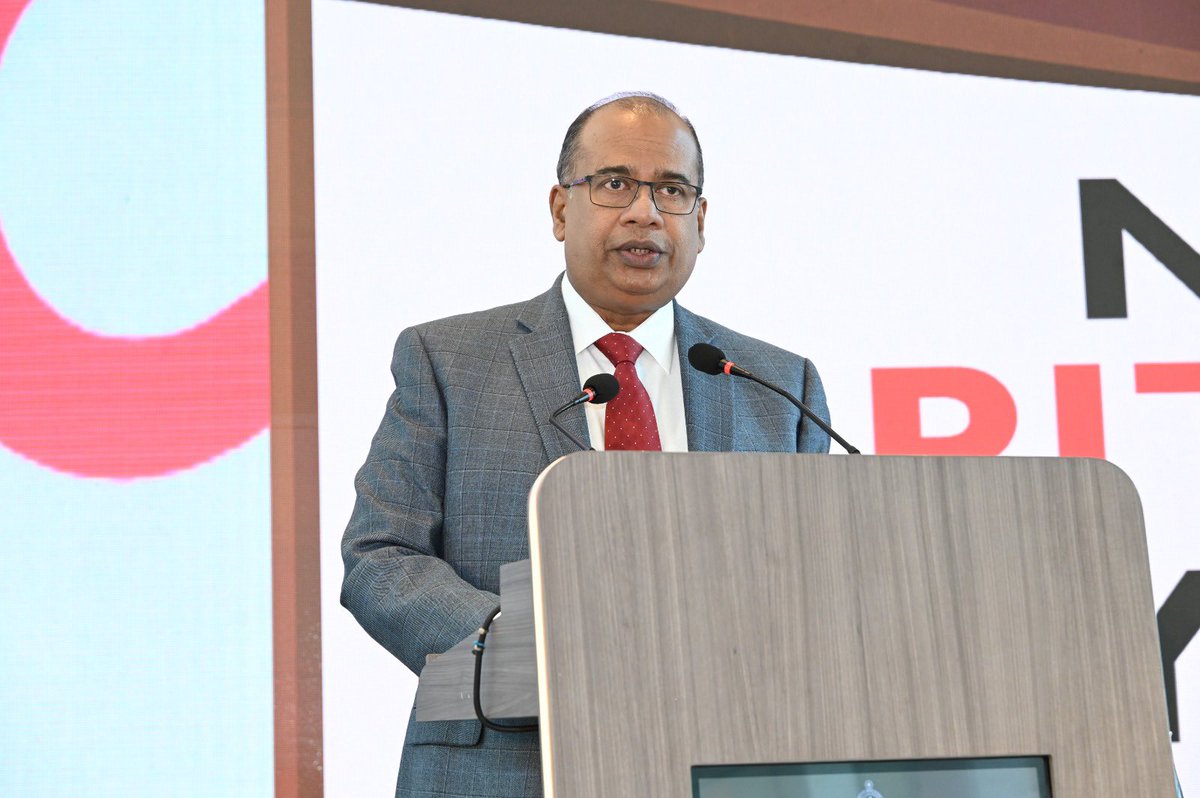 SEC_SriLanka's tweet image. “The Securities and Exchange Commission of Sri Lanka together with the Colombo Stock Exchange, must maintain zero tolerance for violations of market rules and committing of offences”

Justice Yasantha Kodagoda

🔗 bit.ly/4uqch3e

#StayInformed #CapitalMarketOfSL #SECSL