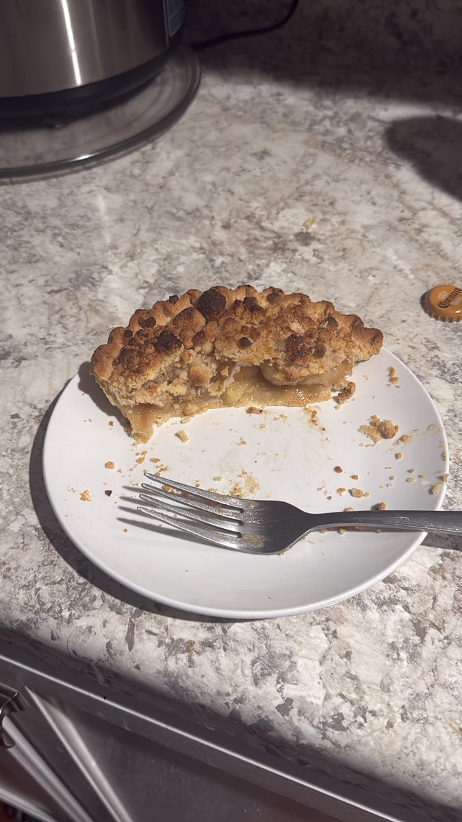 KrabSalad tweet media