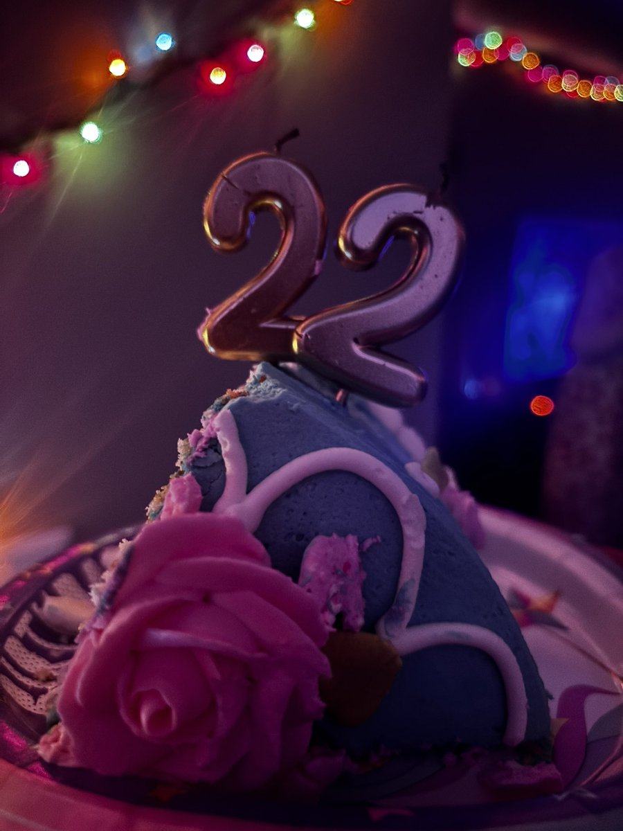 WOR$T GIRL IN FLORIDA tweet media