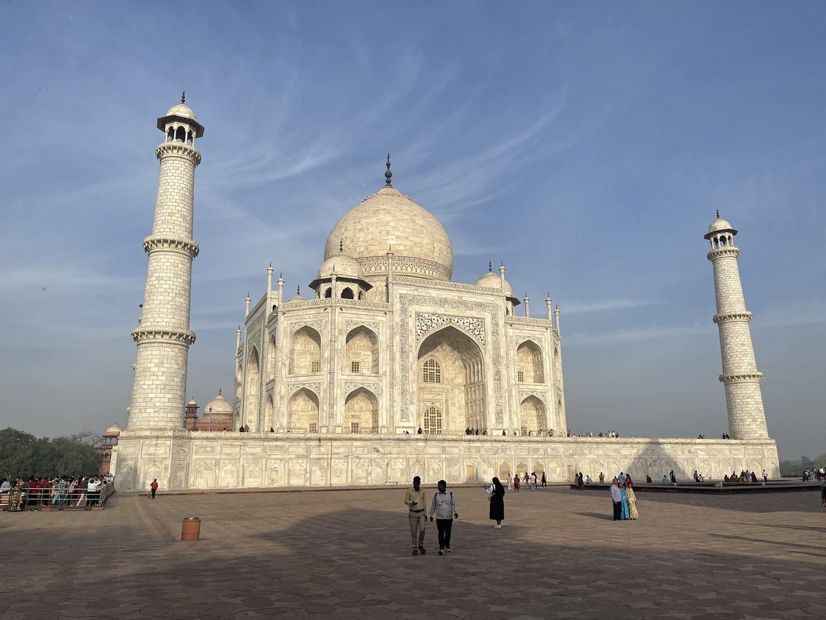 Majestic #Tajmahal . What an architectural wonder.