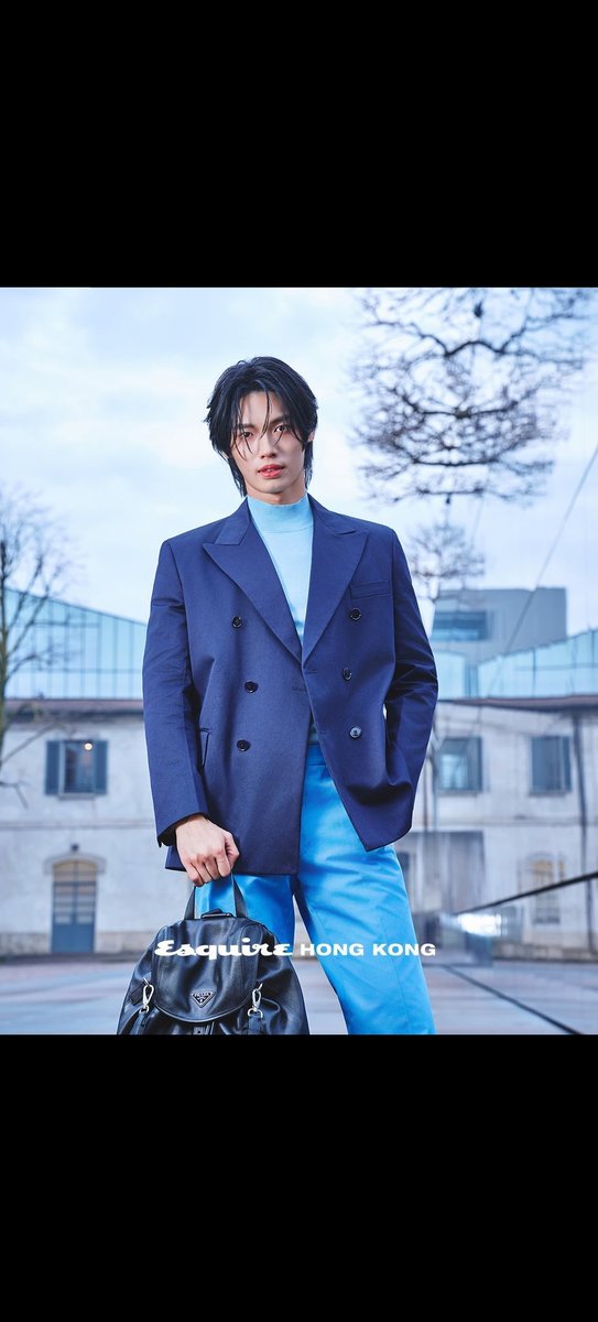 lboosang's tweet image. 版《Esquire》2026年3月刊封面的Prada品牌大使Win Metawin。”

Win Metawin
Prada Brand Ambassador 

on the cover of 《Esquire》's March 2026 issue.

@GMMTV @GmmtvShop #RiserMusic @RiserMusic
#Esquirehk @EsquireHK 
#GMMTV #winmetawin
@winmetawin