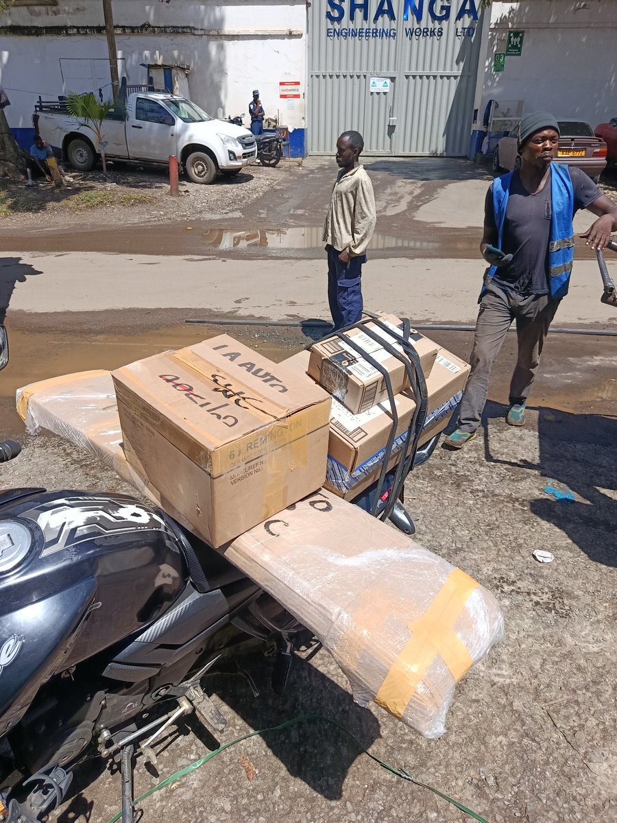 TumaNasi's tweet photo. Good morning,

A good day to send your packages with us.

We run deliveries and errands within Nairobi and beyond.

To enjoy our services, please reach us on 0118687088/0784008487. https://t.co/AADKwgWw0m