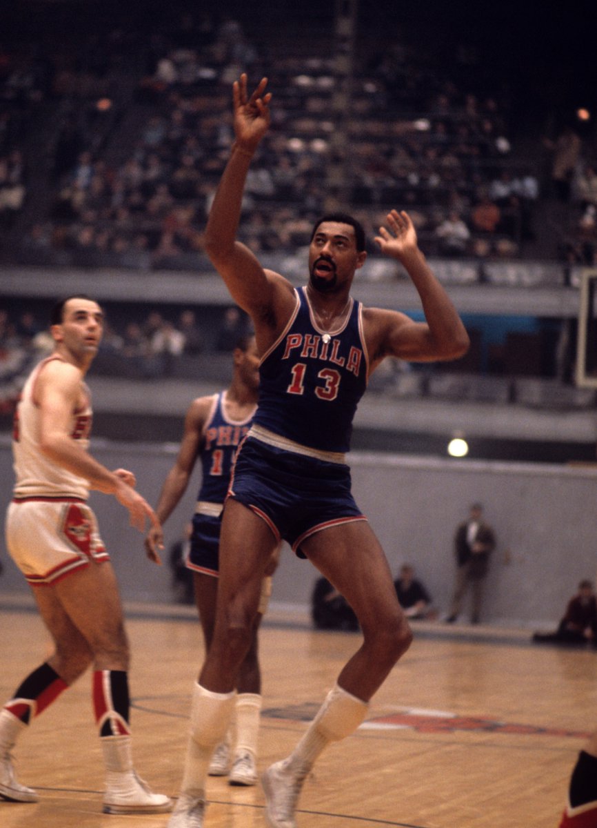 OptaSTATS's tweet photo. Kawhi Leonard of the @LAClippers is the second player in NBA history to have a game with:

45+ points
5+ rebounds
5+ assists
75% FG shooting
0 fouls

The other was Wilt Chamberlain on March 18, 1968. https://t.co/KBD6M1ew8j