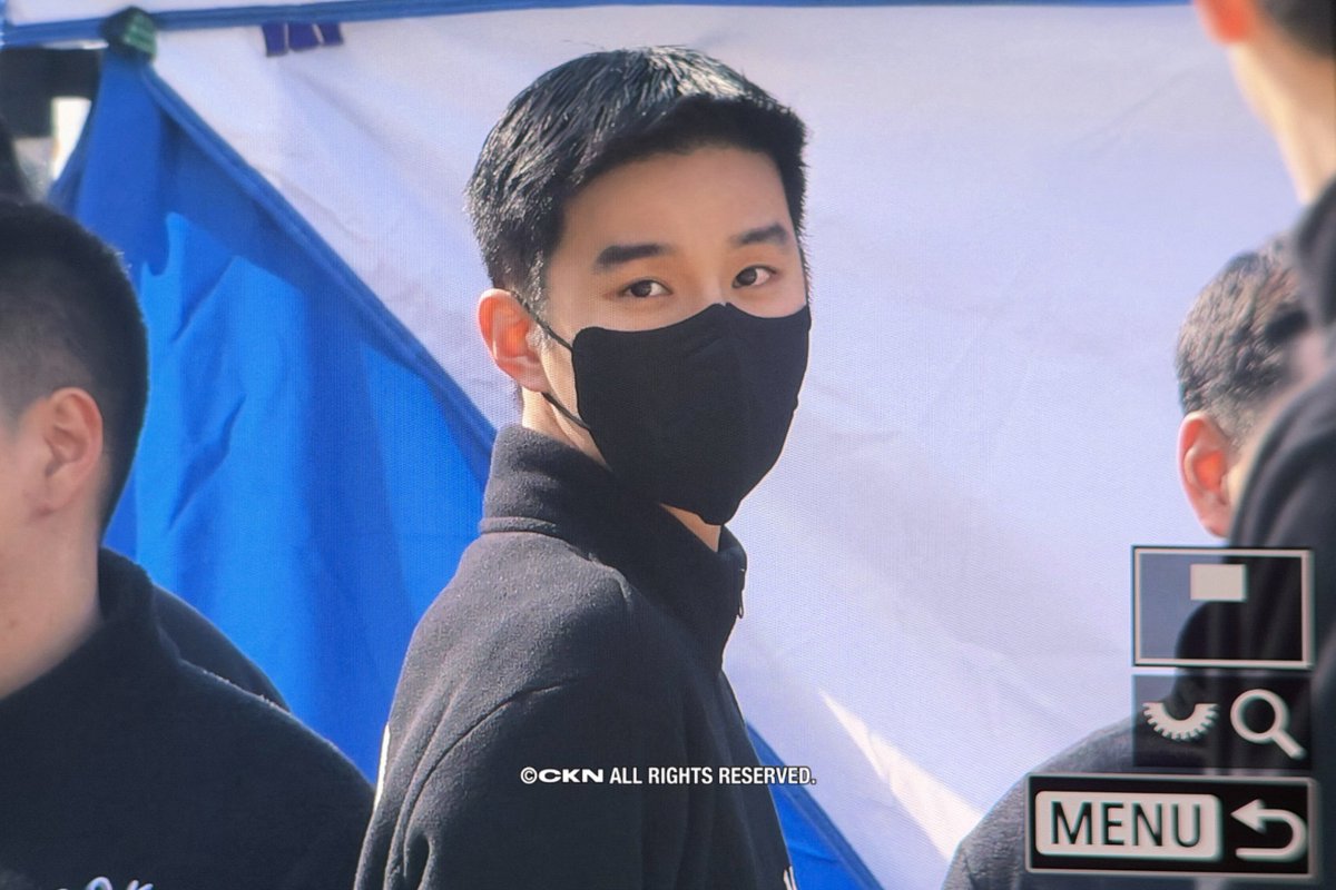 coolkidnight tweet media